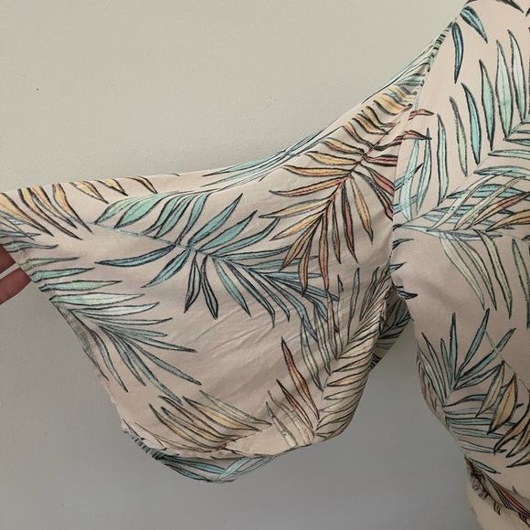 Top - Picture 6 of 7